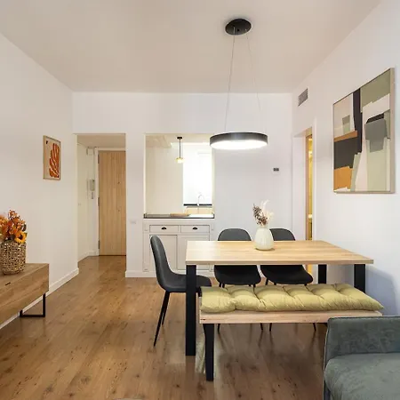 Charming 2br In Trendy Gracia Апартаменты