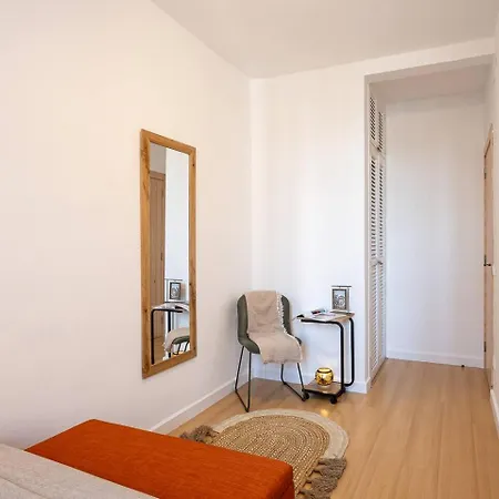 Апартаменты Charming 2br In Trendy Gracia Барселона