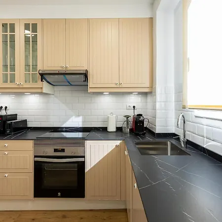 Charming 2br In Trendy Gracia
