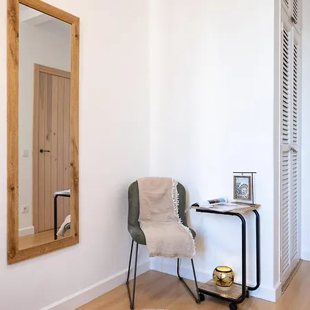 Charming 2br In Trendy Gracia Barcelona