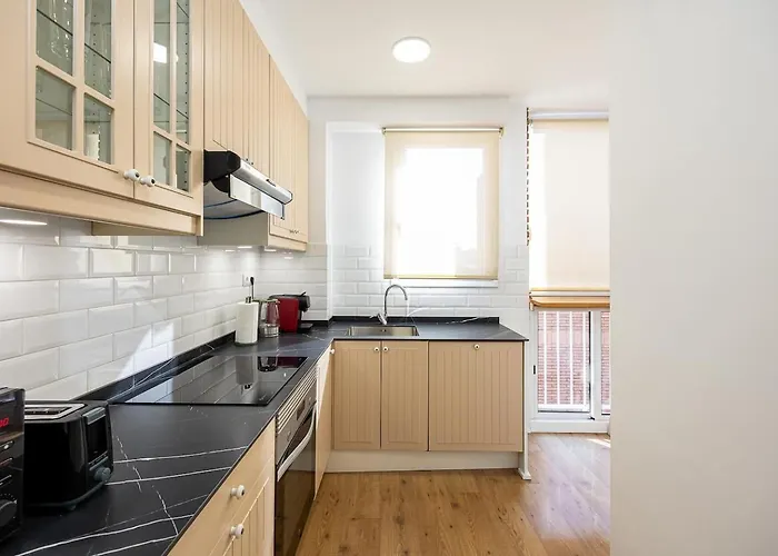 Charming 2br In Trendy Gracia *