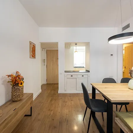 Charming 2br In Trendy Gracia Apartment