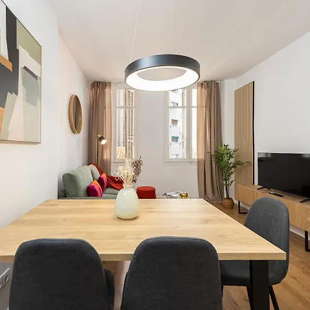 Charming 2br In Trendy Gracia Apartment Barcelona